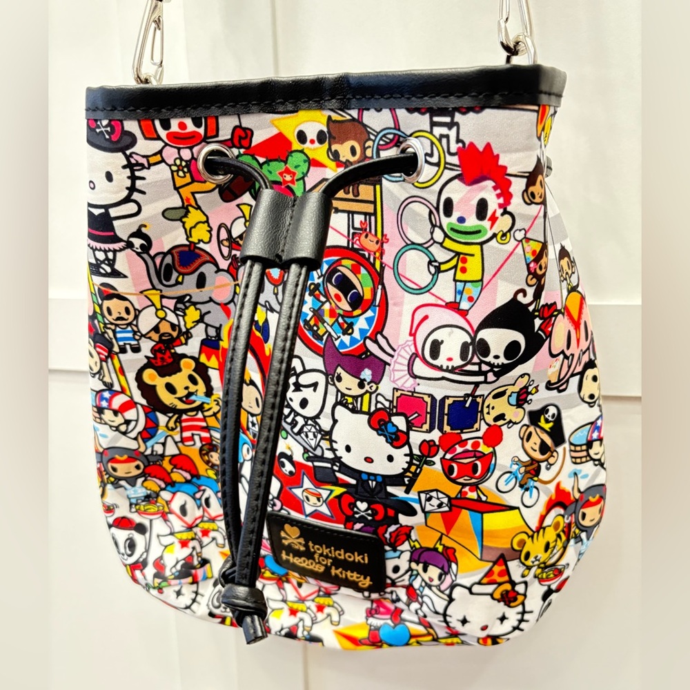 Tokidoki x Hello Kitty Circus Bucket bag